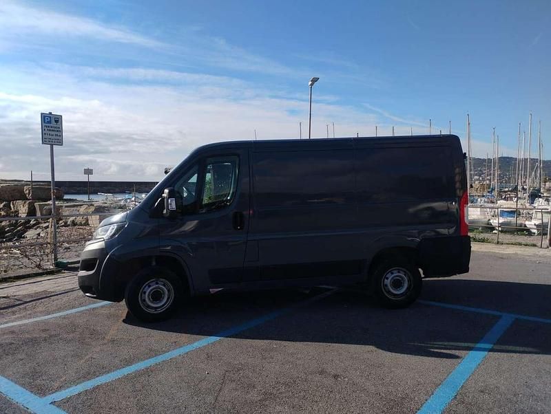Usata Fiat Ducato 120 CV (88 kW) 2021 Grigio Furgone