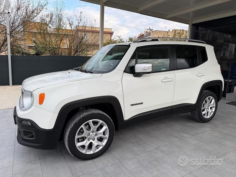 Usata Jeep Renegade Limited 140 CV (102 kW) 2016 Bianco SUV