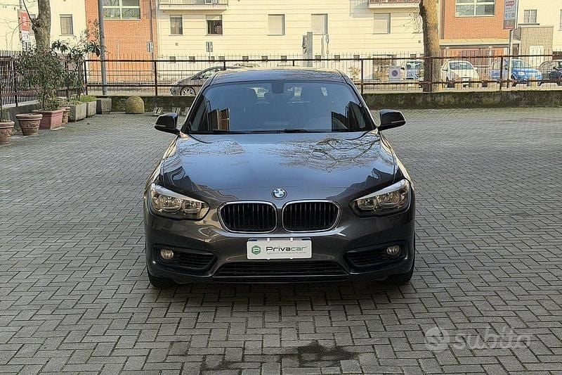 Occasion BMW 118 Advantage 150 PK (110 kW) 2018 Grijs Hatchback