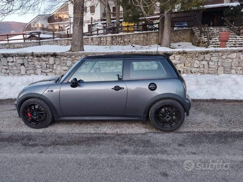 Usata Mini Cooper S 163 CV (119 kW) 2002 Grigio Utilitaria