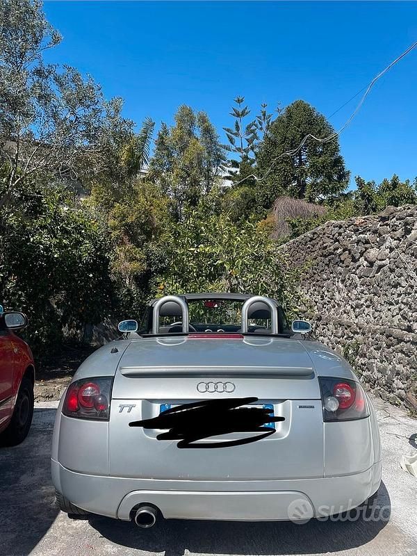 Usata Audi TT Roadster Design 180 CV (132 kW) 2000 Grigio Cabrio