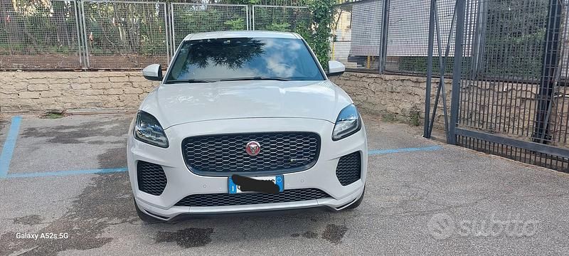 Usata Jaguar E-Pace Chequered Flag 150 CV (110 kW) 2019 Grigio SUV