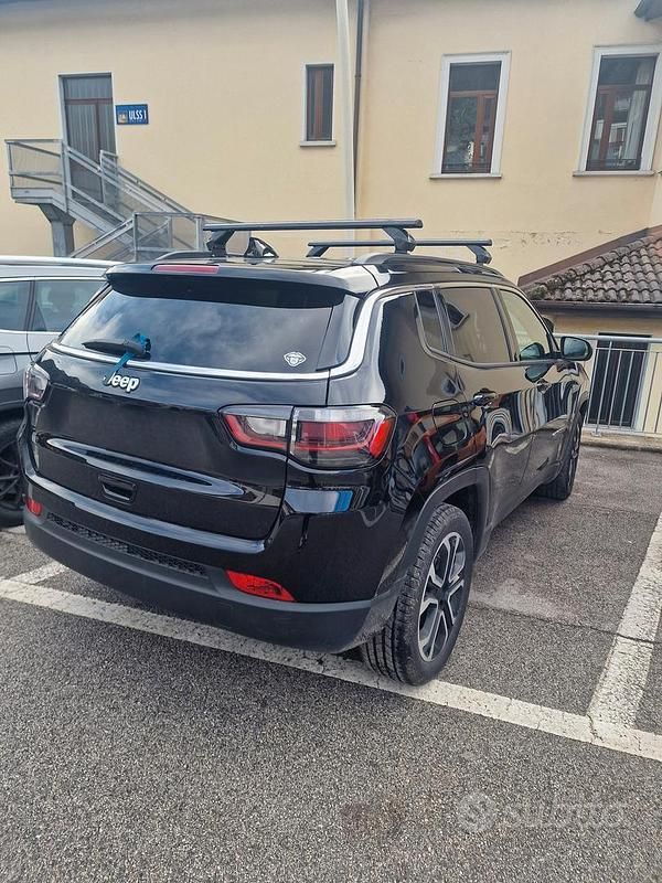 Usata Jeep Compass 130 CV (95 kW) 2023 Nero SUV