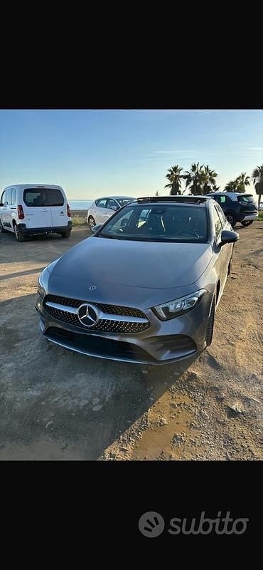 Usata Mercedes A200 AMG 150 CV (110 kW) 2020 Grigio Berlina