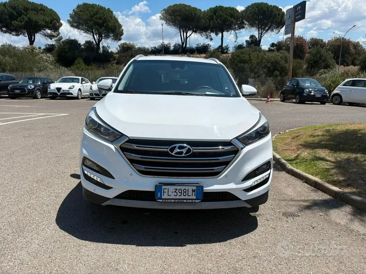 Usata Hyundai Tucson Edition 141 CV (103 kW) 2017 Bianco SUV