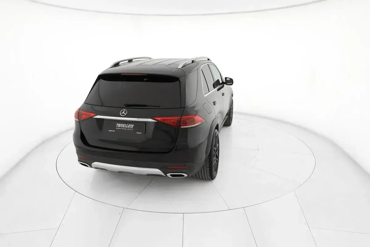 Usata Mercedes GLE300 272 CV (200 kW) 2022 Nero SUV