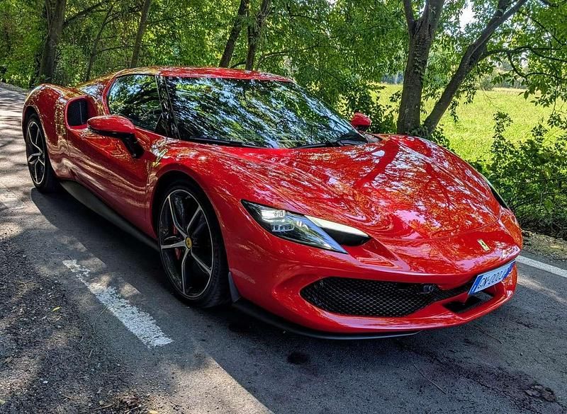 Usata Ferrari 296 829 CV (609 kW) 2023 Other