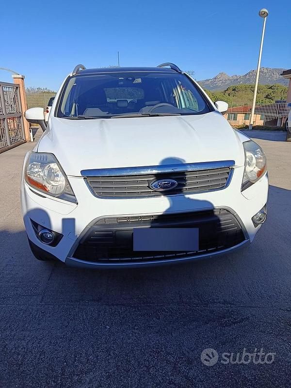 Usata Ford Kuga Individual 136 CV (100 kW) 2010 Bianco SUV