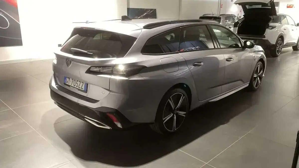Usata Peugeot 308 SW GTi 136 CV (100 kW) 2025 Argento Station wagon