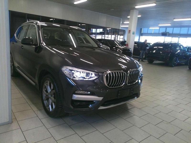 Usata BMW X3 xLine 190 CV (139 kW) 2019 Grigio metallizzato SUV
