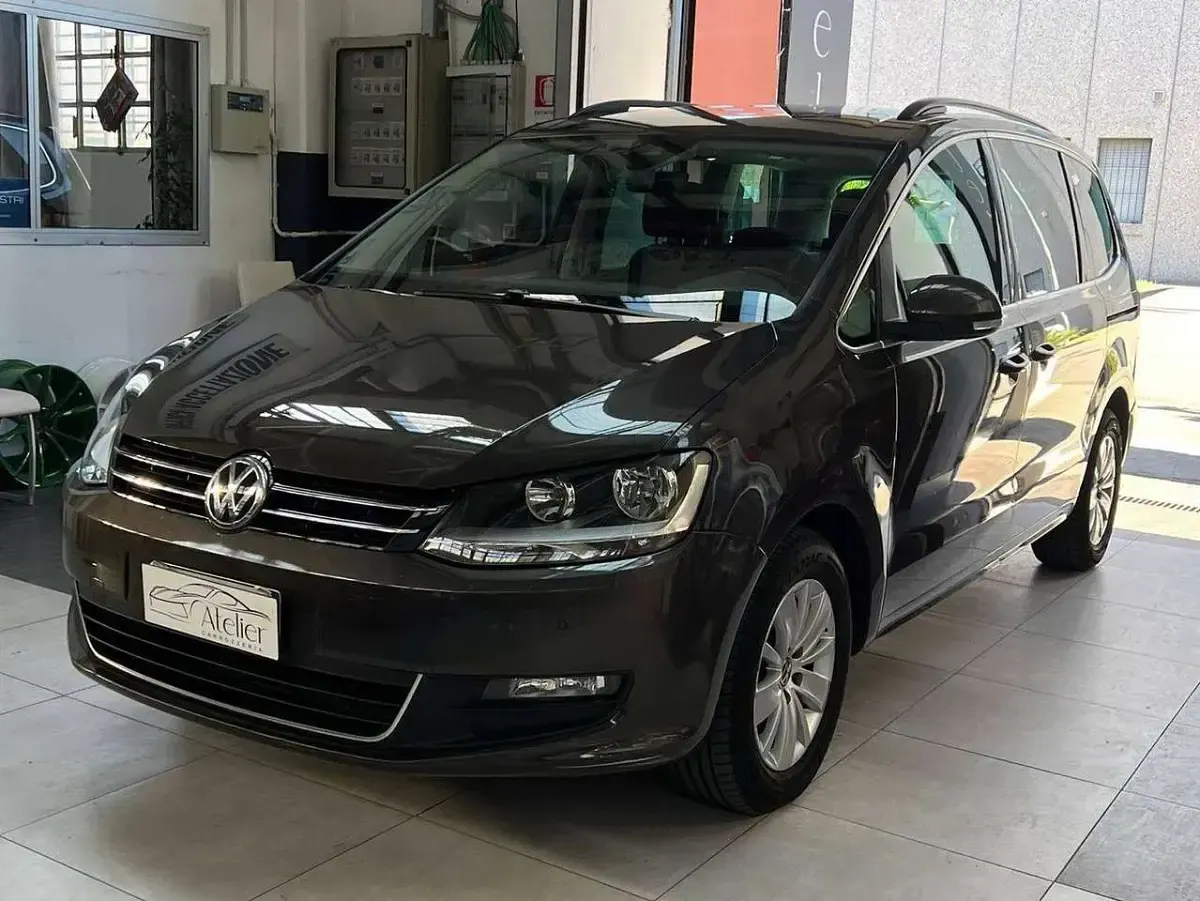 Usata VW Sharan Business 150 CV (110 kW) 2019 Marrone Monovolume