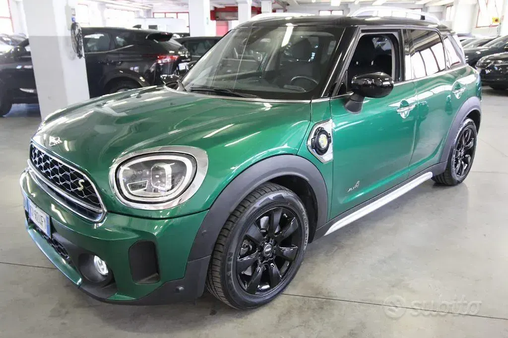 Usata Mini Cooper S Countryman Business 125 CV (91 kW) 2021 Verde SUV