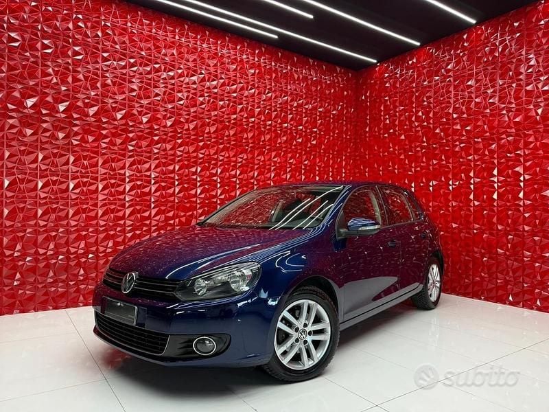 Usata VW Golf VI Highline 105 CV (77 kW) 2011 Blu Utilitaria