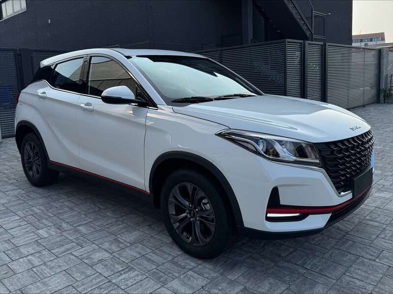 Nuova DFSK Glory 500 106 CV (77 kW) 2025 Bianco SUV