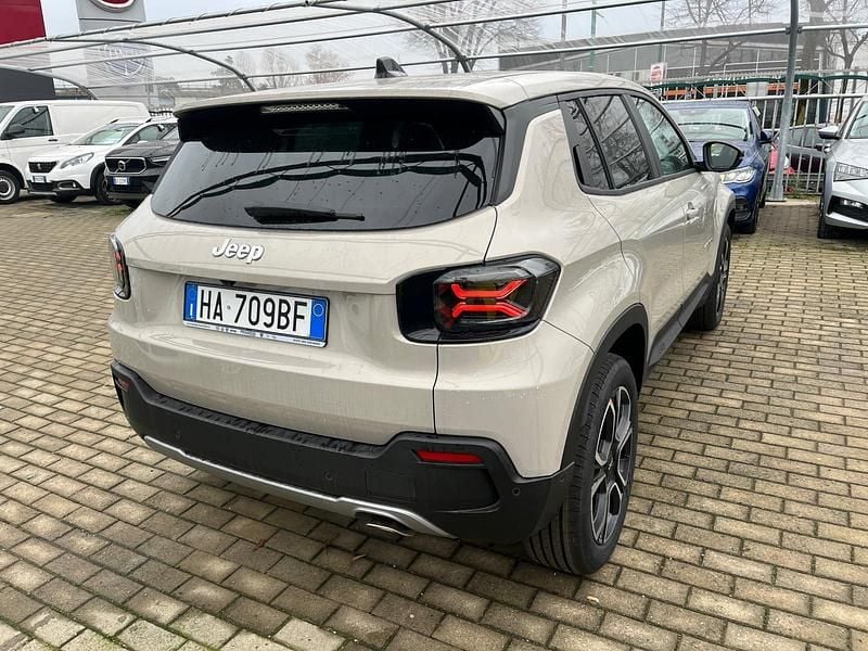 Occasion Jeep Avenger Summit 101 ch (74 kW) 2025 Beige SUV