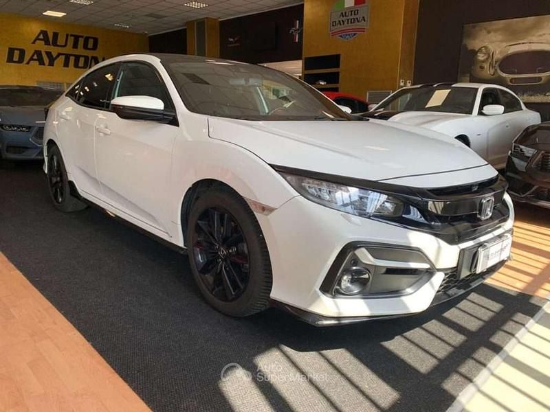 Usata Honda Civic Sport Plus 182 CV (133 kW) 2021 Bianco Berlina