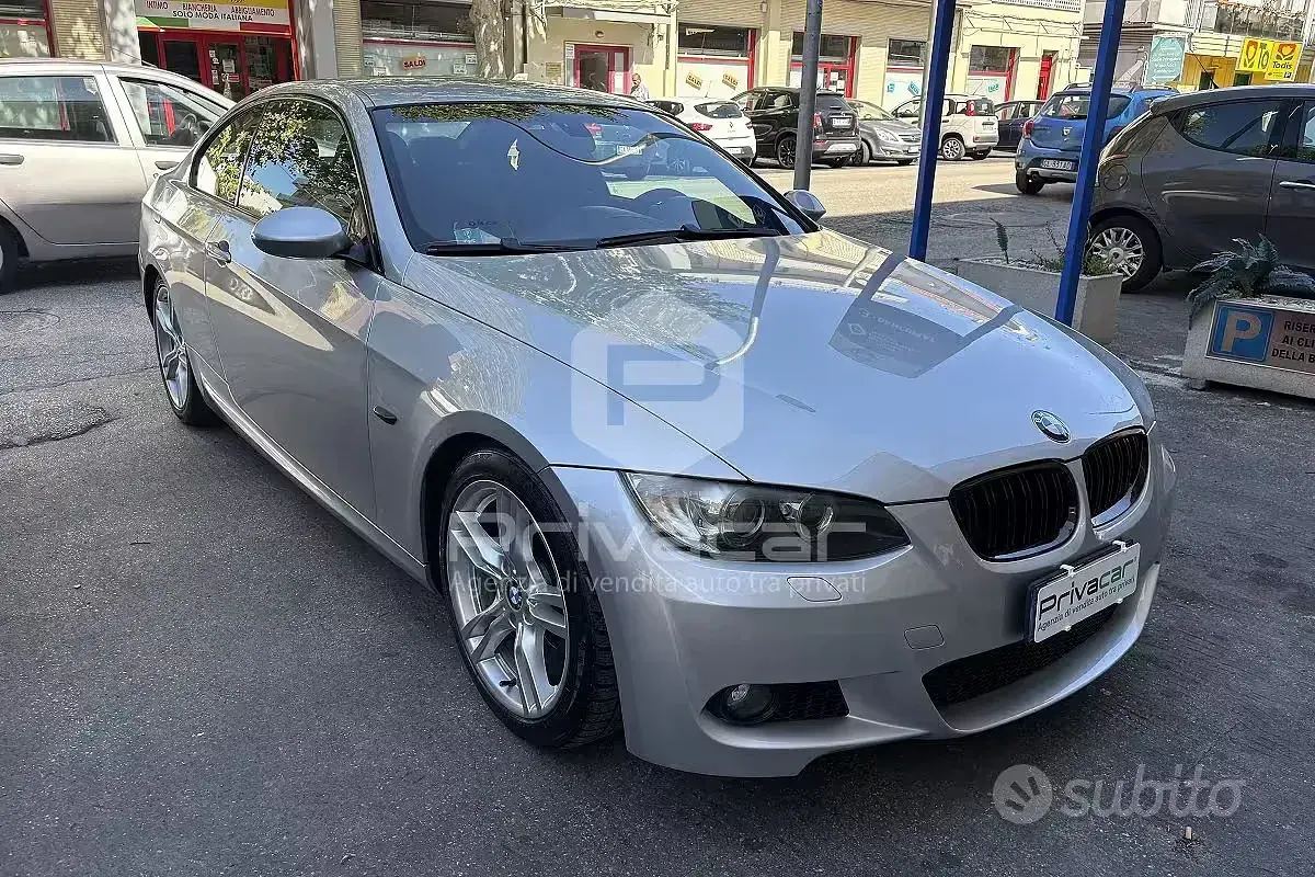 Usata BMW 320 M Sport 177 CV (130 kW) 2007 Grigio Coupé