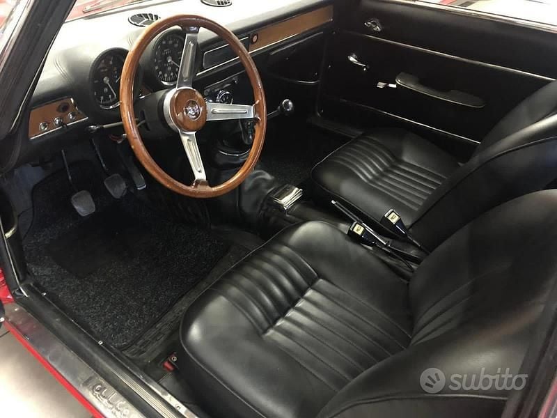 Usata Alfa Romeo GT Junior 1970 Rosso Coupé