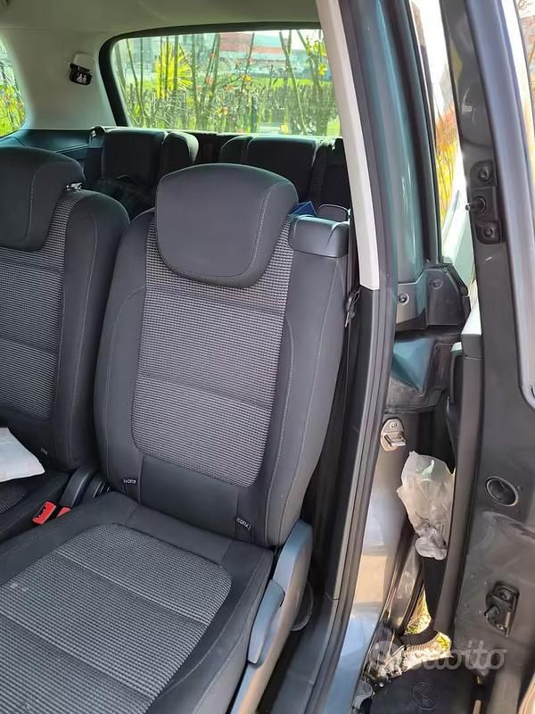 Usata VW Sharan 150 CV (110 kW) 2014 Grigio Monovolume