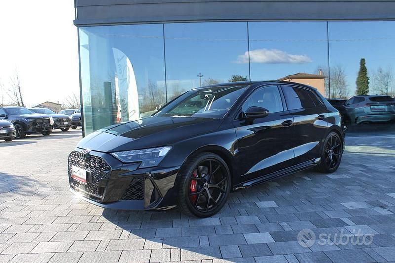 Usata Audi RS3 Ambiente 400 CV (294 kW) 2025 Nero Berlina