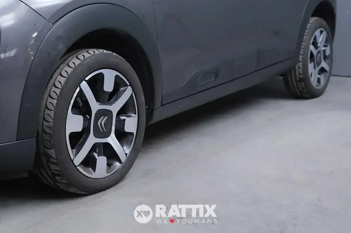 Usata Citroën C4 Shine 99 CV (72 kW) 2018 Grigio Berlina