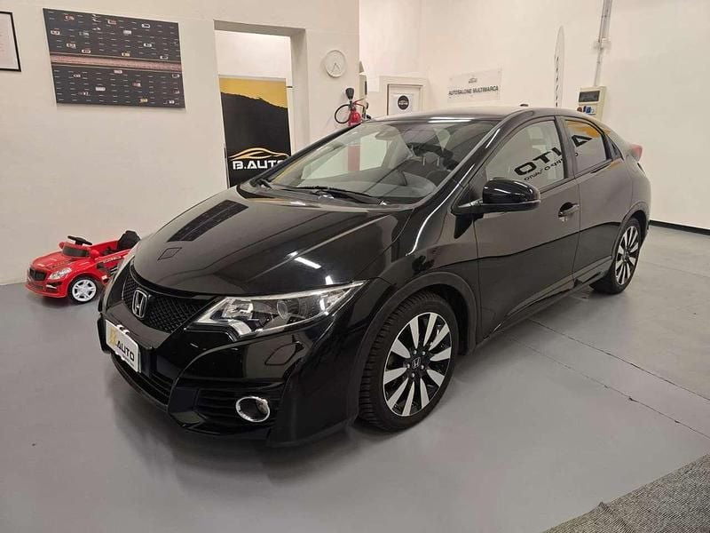 Nero Usata 2017 Honda Civic Elegance Berlina | 12.700 € (Ottimo prezzo) - Immagine 1/4