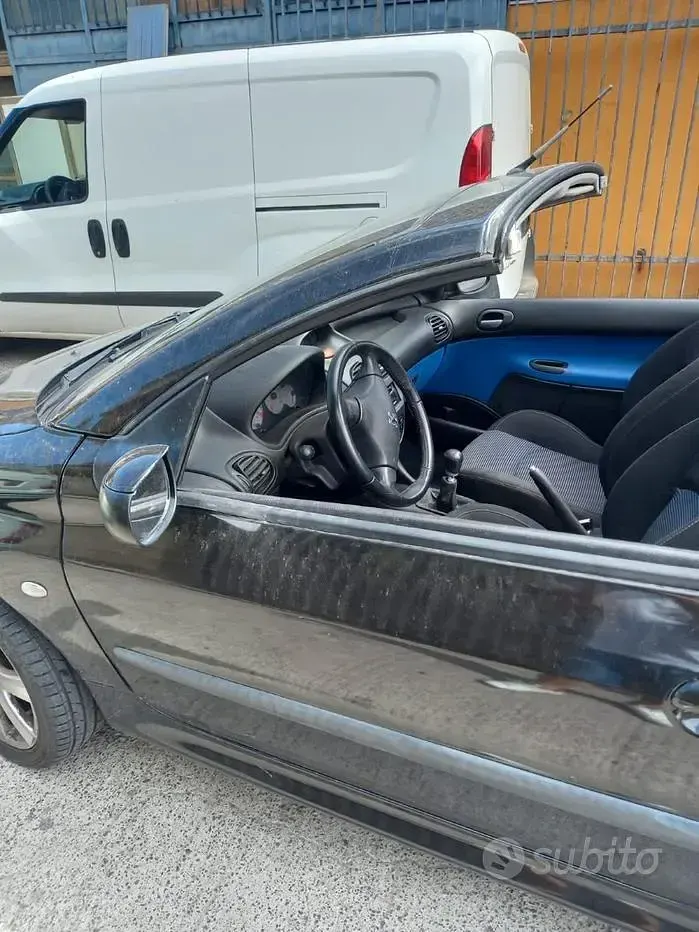 Usata Peugeot 206 CC 109 CV (80 kW) 2002 Cabrio
