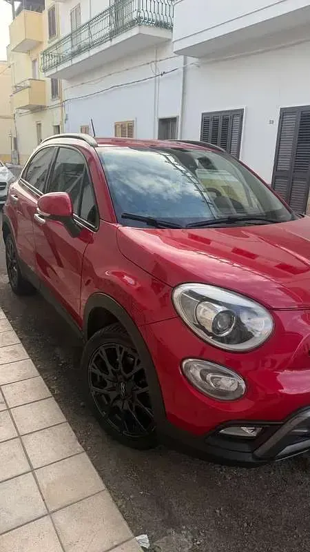 Usata Fiat 500X Cross 140 CV (102 kW) 2015 Rosso SUV