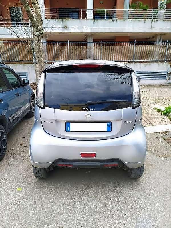 Usata Citroën C-zero 49 kW (67 CV) 2011 Argento Utilitaria