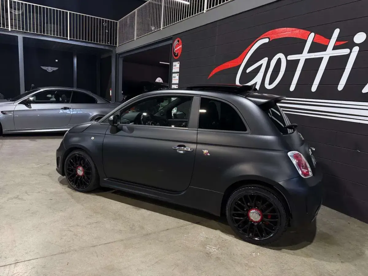 Usata Abarth 500 135 CV (99 kW) 2010 Nero Utilitaria