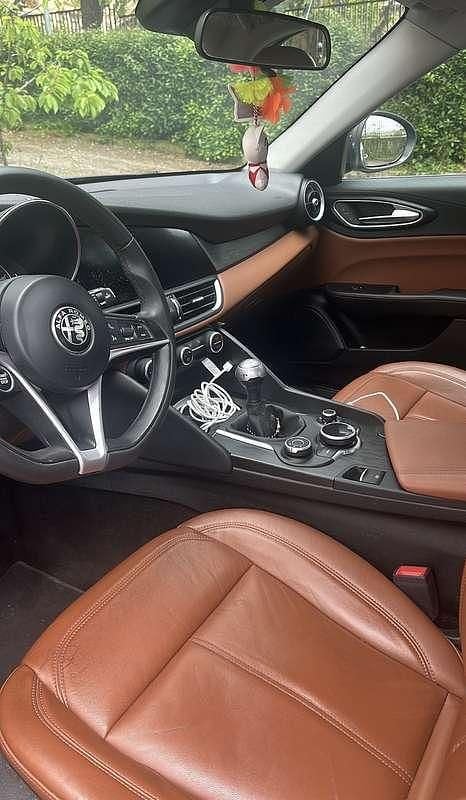 Usata Alfa Romeo Giulia Business 150 CV (110 kW) 2016 Berlina