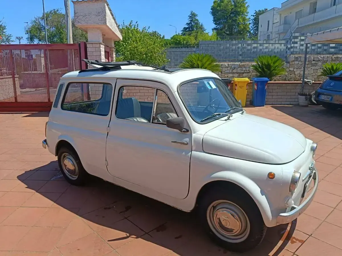 Usata Fiat 500 19 CV (13 kW) 1973 Bianco Utilitaria