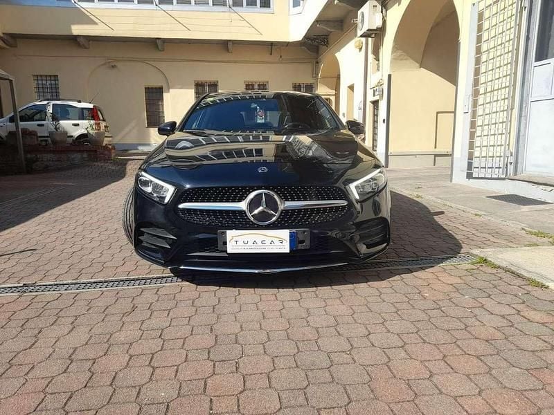 Usata Mercedes A180 AMG Line Premium 116 CV (85 kW) 2018 Nero Berlina