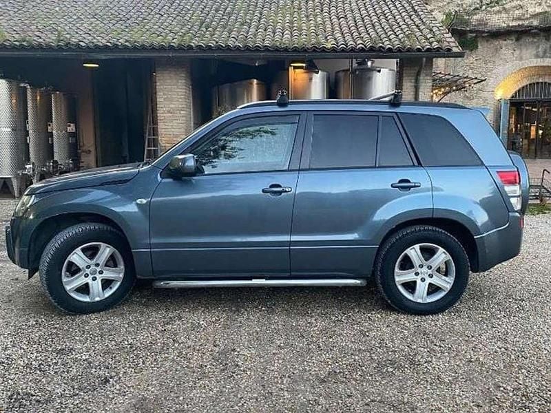 Usata Suzuki Grand Vitara 128 CV (94 kW) 2004 SUV