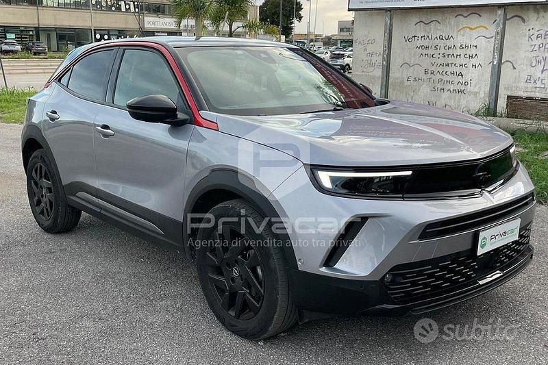 Usata Opel Mokka 100 CV (73 kW) 2023 Grigio SUV