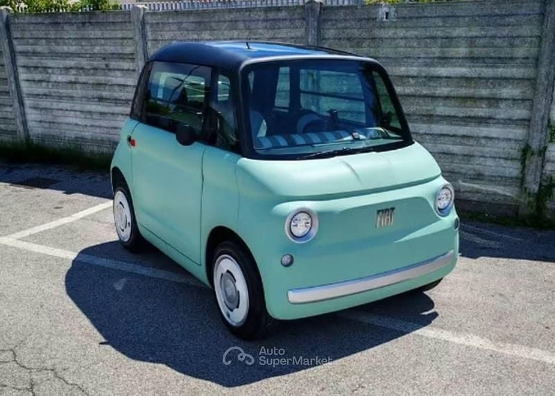 Usata Fiat Topolino 5 kW (8 CV) 2024 Verde Utilitaria