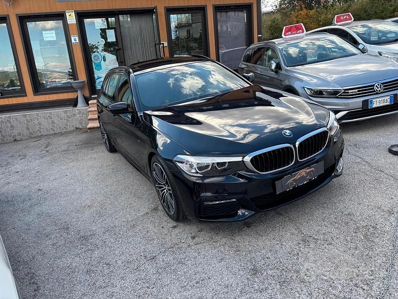 Usata BMW 520 M Sport 190 CV (139 kW) 2018 Blu Station wagon