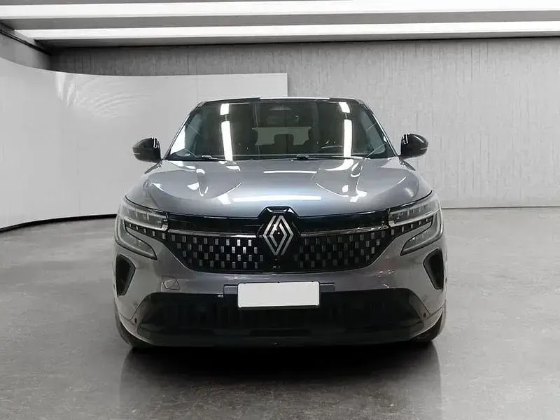 Usata Renault Austral Techno 198 CV (145 kW) 2023 Grigio SUV