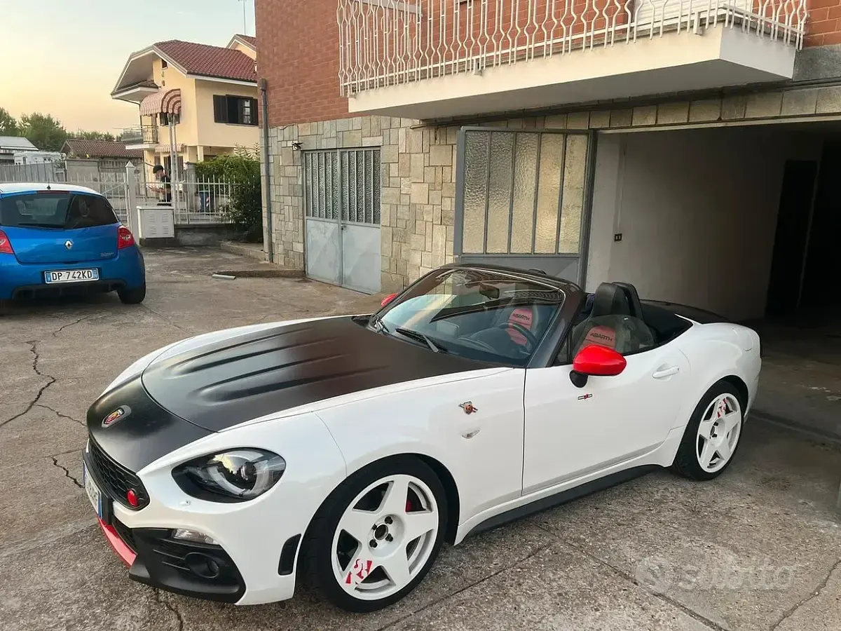 Usata Abarth 124 Spider 170 CV (125 kW) 2016 Bianco Cabrio