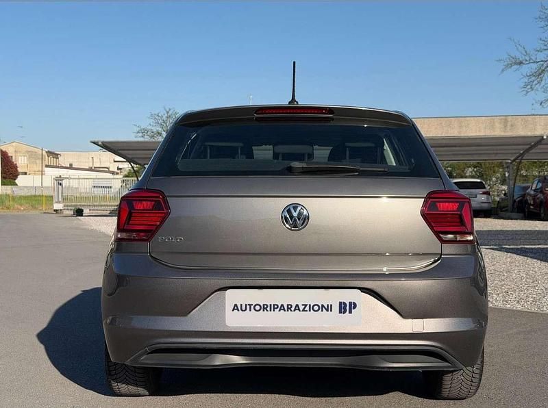 Usata VW Polo 75 CV (55 kW) 2018 Grigio Utilitaria
