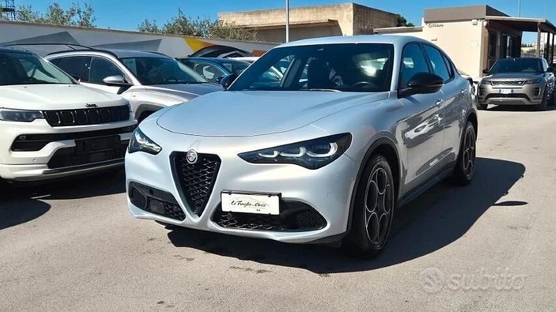 Usata Alfa Romeo Stelvio 160 CV (117 kW) 2023 Bianco SUV