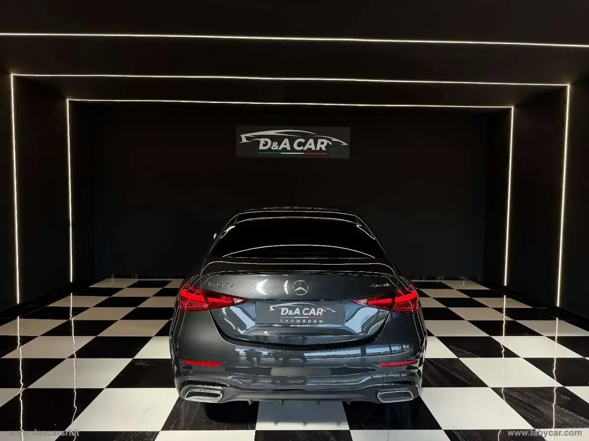Usata Mercedes C220 AMG Line Premium 200 CV (147 kW) 2024 Grigio Berlina