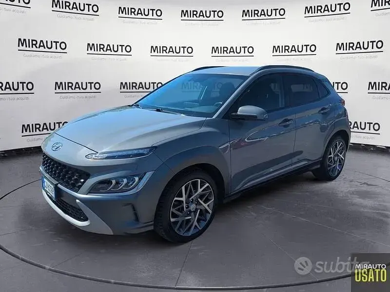 Usata Hyundai Kona 141 CV (103 kW) 2022 Grigio SUV
