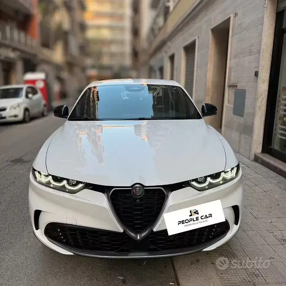 Usata Alfa Romeo Tonale Ti 131 CV (96 kW) 2023 Bianco SUV