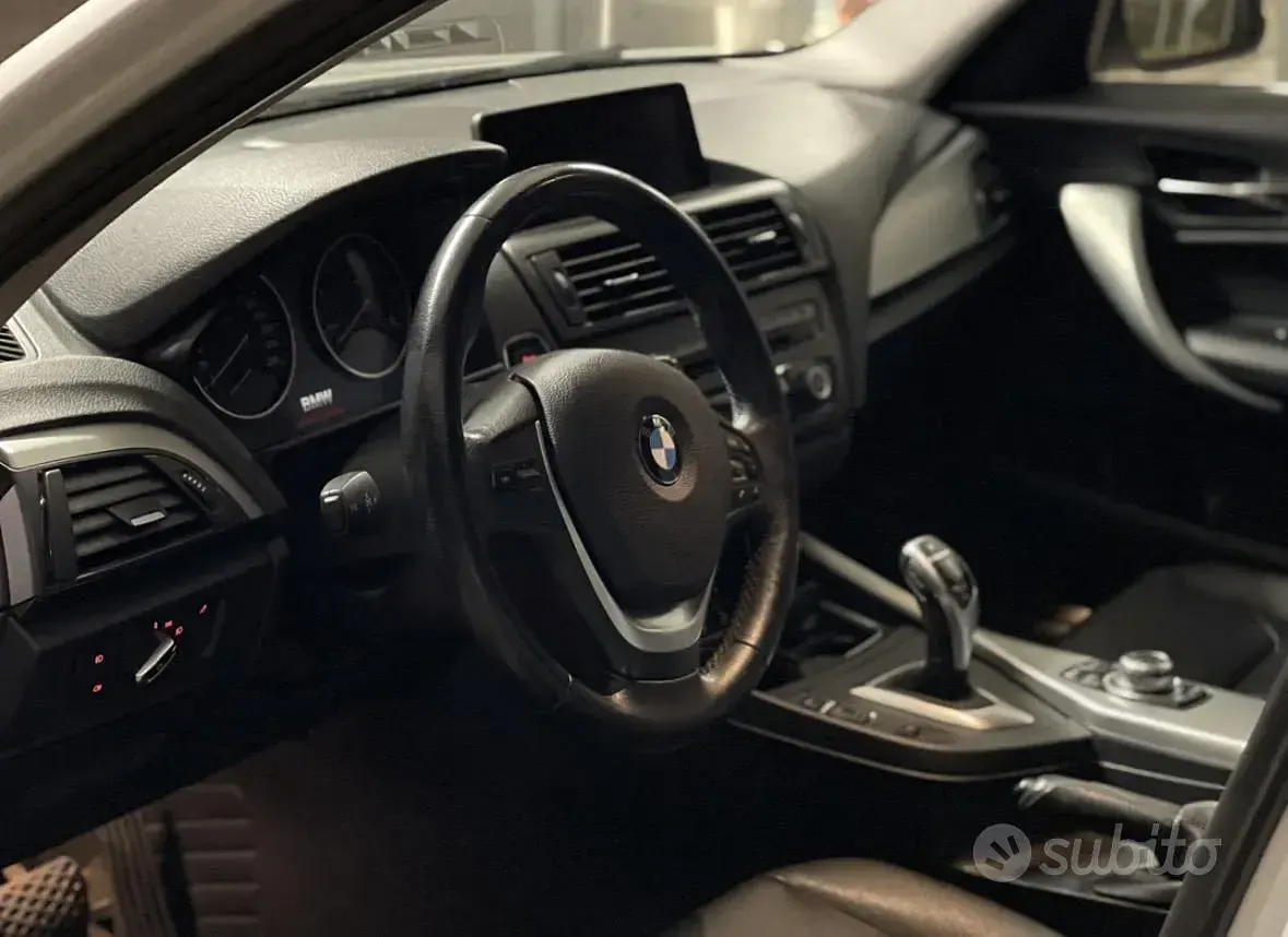 Usata BMW 120 184 CV (135 kW) 2011 Utilitaria