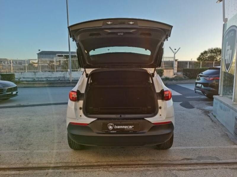 Usata Opel Grandland X Business 131 CV (96 kW) 2019 Bianco SUV