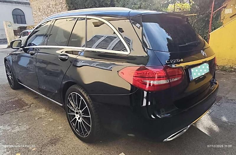 Usata Mercedes C220 170 CV (125 kW) 2018 Nero Station wagon