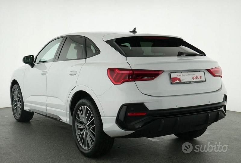 Usata Audi Q3 Sportback Business 149 CV (109 kW) 2022 Bianco SUV
