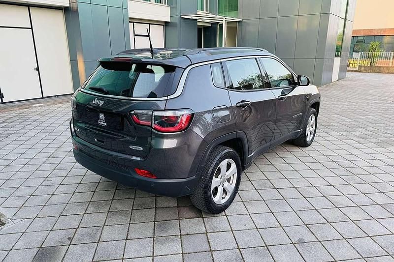 Usata Jeep Compass Longitude 140 CV (102 kW) 2018 Grigio SUV