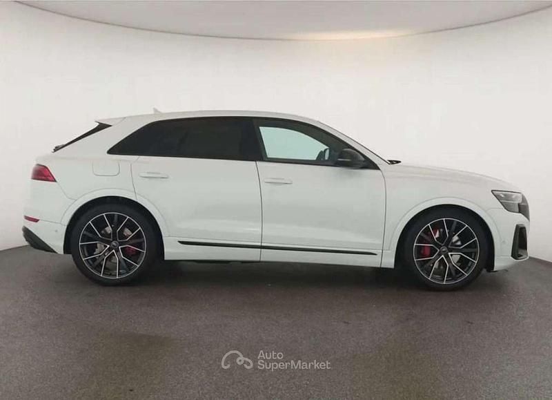 Usata Audi Q8 S-Line 286 CV (210 kW) 2025 Bianco SUV